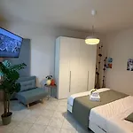 Casa Regina 2, Nel Centro Storico Di Alba!