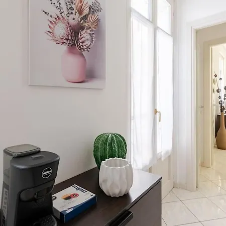 Casa Regina 2, Nel Centro Storico Di Alba! *