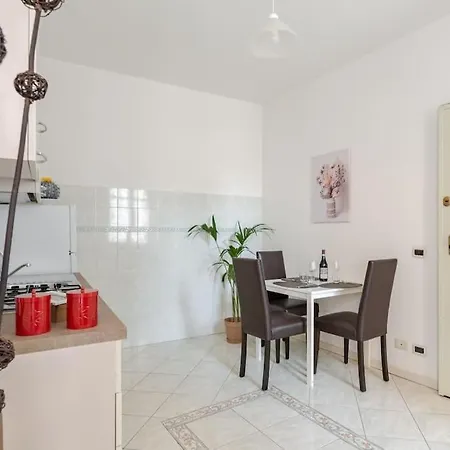 Casa Regina 2, Nel Centro Storico Di Alba! *