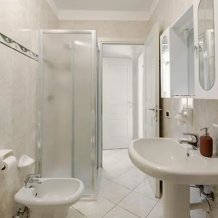 Casa Regina 2, Nel Centro Storico Di Alba! Alba (Piedmont)